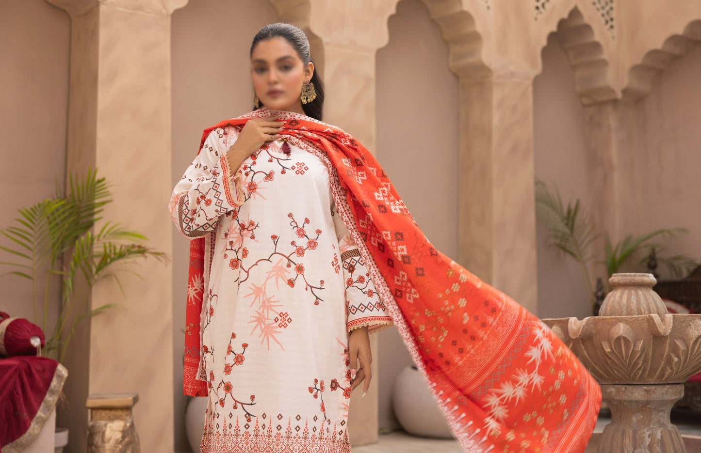 3pc Doriya Embroided Lawn Collection 2025