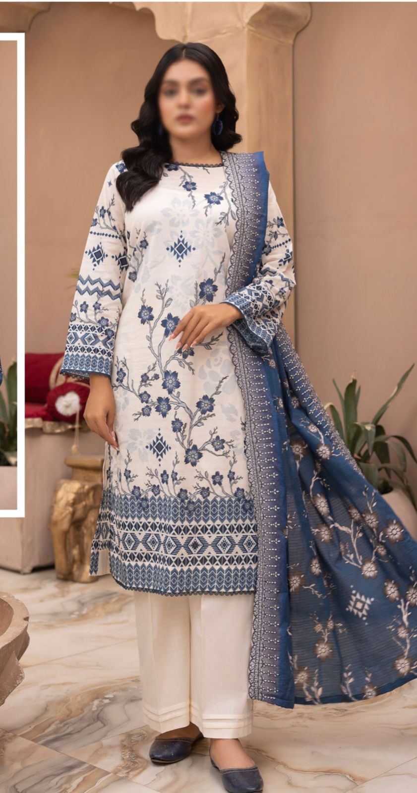 Doriya Printed Embroided Lawn Collection By mahnoosh